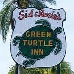 10/28/2013 tarihinde Green Turtle Innziyaretçi tarafından Green Turtle Inn'de çekilen fotoğraf