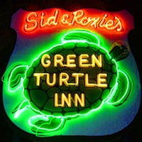 10/28/2013 tarihinde Green Turtle Innziyaretçi tarafından Green Turtle Inn'de çekilen fotoğraf