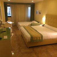 Снимок сделан в Hotel Mercure Villa Romanazzi Carducci пользователем Joan Josep C. 8/12/2018