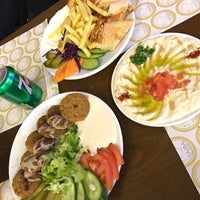 Photo taken at Taiba Restaurant مطعم طيبة by Sevdenur Ş. on 2/9/2017
