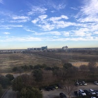 รูปภาพถ่ายที่ Dallas/Fort Worth Marriott Hotel &amp; Golf Club at Champions Circle โดย Shane M. เมื่อ 12/30/2016