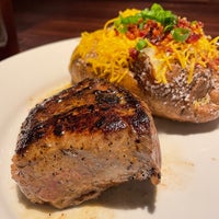 Photo taken at LongHorn Steakhouse by Shane M. on 7/21/2021