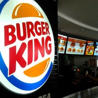 Photo taken at Burger King by Ferdi F. on 10/7/2012