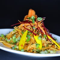 Photo prise au Spice Rack Indian Fusion Dining par Spice Rack Indian Fusion Dining le8/27/2014