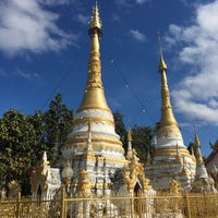 Photo taken at Wat Chom Thong by GraZiica K. on 12/30/2017