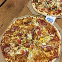 Photo taken at Domino&amp;#39;s Pizza by Ecem S. on 5/28/2018