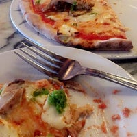 Photo taken at Pizzeria &amp;amp; Pasqua by AH✨ on 9/19/2016