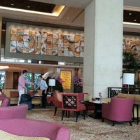 Photo taken at Shangri-La Hotel, Bangkok by Chatree S. on 10/12/2012