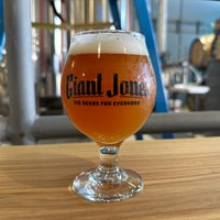 Photo taken at Giant Jones Brewing Company by Geoff P. on 9/13/2023