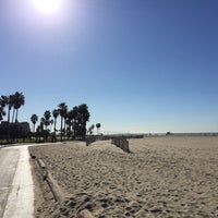 Photo taken at Bike Path @ Santa Monica / Venice border by Justin G. on 1/25/2016
