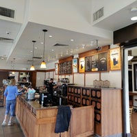 Photo taken at Peet&amp;#39;s Coffee &amp;amp; Tea by Roger on 7/3/2022