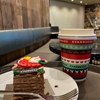 Foto scattata a Starbucks da Cecilia N. il 12/13/2020