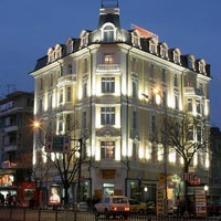 Das Foto wurde bei Splendid Hotel Varna von Splendid Hotel Varna am 11/1/2013 aufgenommen