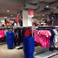 adidas outlet in bur dubai