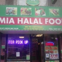 Photo taken at Mia Halal Food by aziz a. on 11/20/2013
