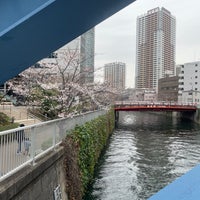 Photo taken at Suzukake Foot Bridge by Hideaki I. on 3/21/2023