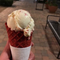 1/3/2019 tarihinde Faisal O.ziyaretçi tarafından Sprinkles Ice Cream'de çekilen fotoğraf