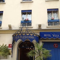 Foto tirada no(a) Alessandra Hotel por Ramon M. em 4/5/2013