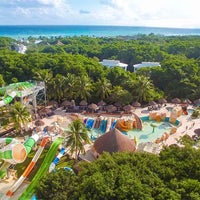 รูปภาพถ่ายที่ Sandos Caracol Eco Resort โดย Sandos Caracol Eco Resort เมื่อ 11/26/2020