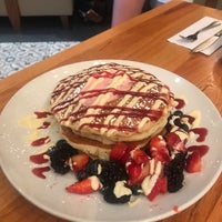 Photo taken at Wildberry Pancakes &amp;amp; Cafe by Duygu S. on 8/16/2019