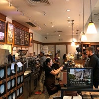 5/11/2017 tarihinde Luis G.ziyaretçi tarafından Peet&#39;s Coffee &amp; Tea'de çekilen fotoğraf