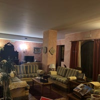 Das Foto wurde bei Hotel Villa Sonia von Елена В. am 3/31/2019 aufgenommen
