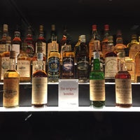รูปภาพถ่ายที่ The Scotch Whisky Experience โดย Charlie H. เมื่อ 4/25/2024