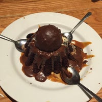 Photo taken at Chili&amp;#39;s Grill &amp;amp; Bar by Gloria J R. on 1/2/2016