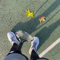 Photo taken at Battersea Park Tennis Courts by Abdullah A. on 12/6/2023
