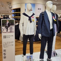 Photo taken at UNIQLO by Meso T. on 3/29/2021