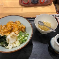 Photo taken at さぬきうどん 元咲 (げんき) by Meso T. on 4/22/2023