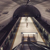 Photo taken at Motomachi-Chukagai Station (MM06) by Meso T. on 12/25/2014