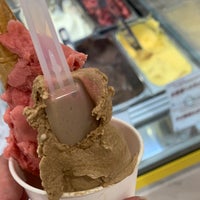 Photo taken at Antica Gelateria by Meso T. on 9/15/2019