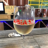 Das Foto wurde bei Area 5.1 Winery von Dianna M. am 7/20/2018 aufgenommen