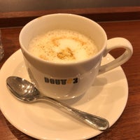 Photo taken at Doutor Coffee Shop by yozora h. on 10/27/2018