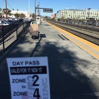 Photo taken at Hillsdale Caltrain Station by Meepok D. on 11/17/2017