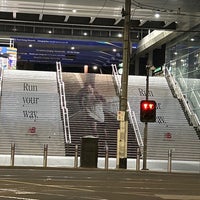 Photo taken at Southern Cross Station by Meepok D. on 10/19/2023