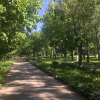 Photo taken at Школьный парк by Andrey B. on 5/28/2018