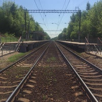 Photo taken at Ж/Д платформа Чертаново by Andrey B. on 5/8/2018