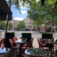 Photo taken at Indiana Café – République by Alexander T. on 6/16/2019
