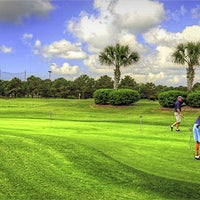 Das Foto wurde bei Charleston National Golf Club von Jennifer K. am 8/11/2015 aufgenommen