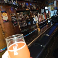 Foto tirada no(a) Bodega Brew Pub por Julie M. em 1/15/2023