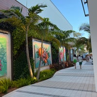 Photo taken at Palm Beach Gardens by Abdullah on 9/3/2022