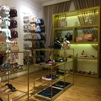 clarks sunway pyramid