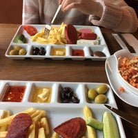 Photo taken at Saklı Cafe Restaurant by Onur Ö. on 11/27/2017