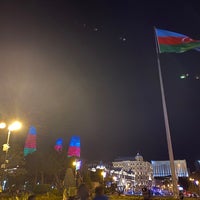 Photo taken at Azneft Meydanı | Azneft Square by Kamilla I. on 11/8/2023