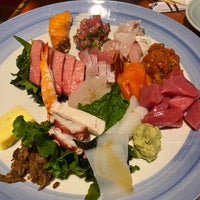 Photo taken at Sushi Gen by Cynthia Y. on 10/28/2022