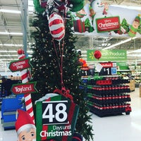 Photo taken at Walmart Supercenter by Rose on 11/8/2016
