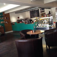 Foto diambil di Lashings Coffee House oleh Janet B. pada 9/23/2014