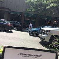 Foto tomada en The Pepper Canister Irish Pub  por Austin G. el 7/3/2017
